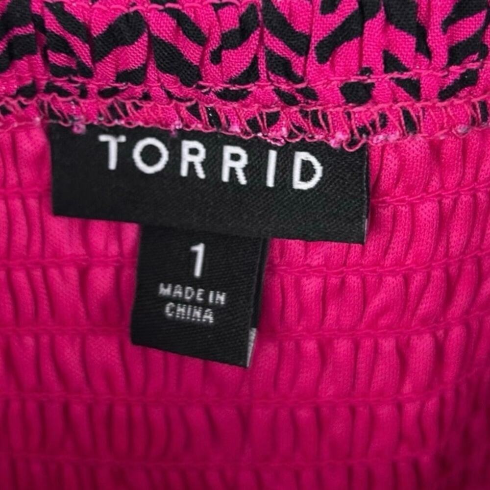 Torrid Pink Black Smocked Tank Top Size 1 Plus Sleeveless Peplum Blouse - Picture 4 of 7